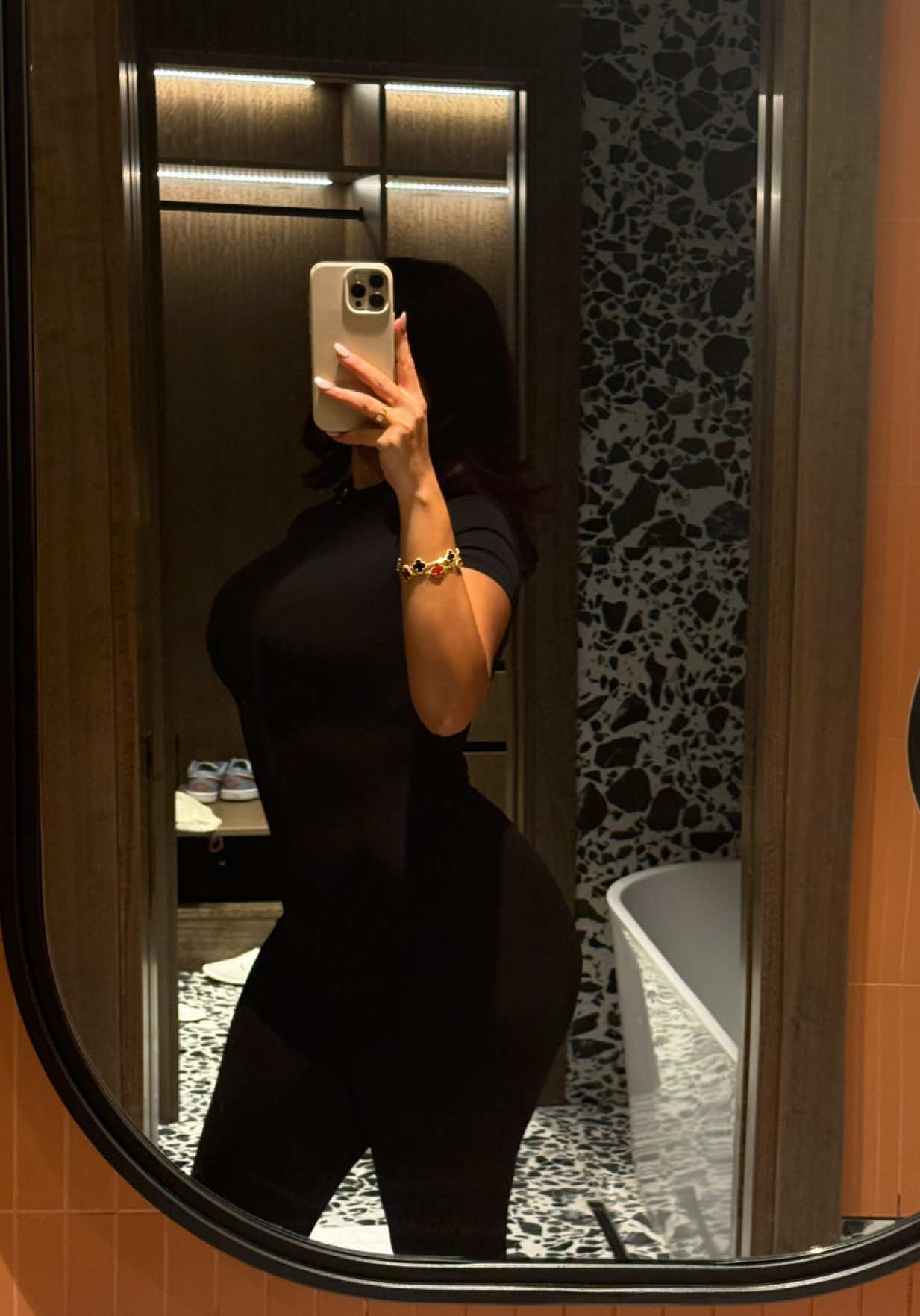 @illyybayy
