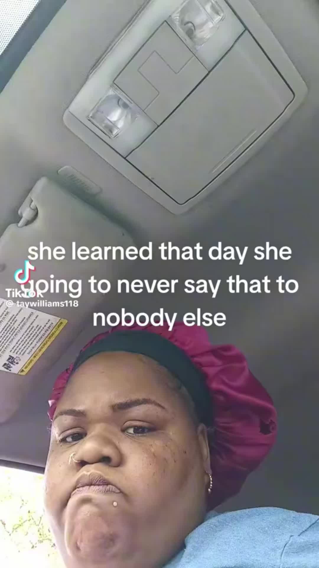 @_sneakyq_