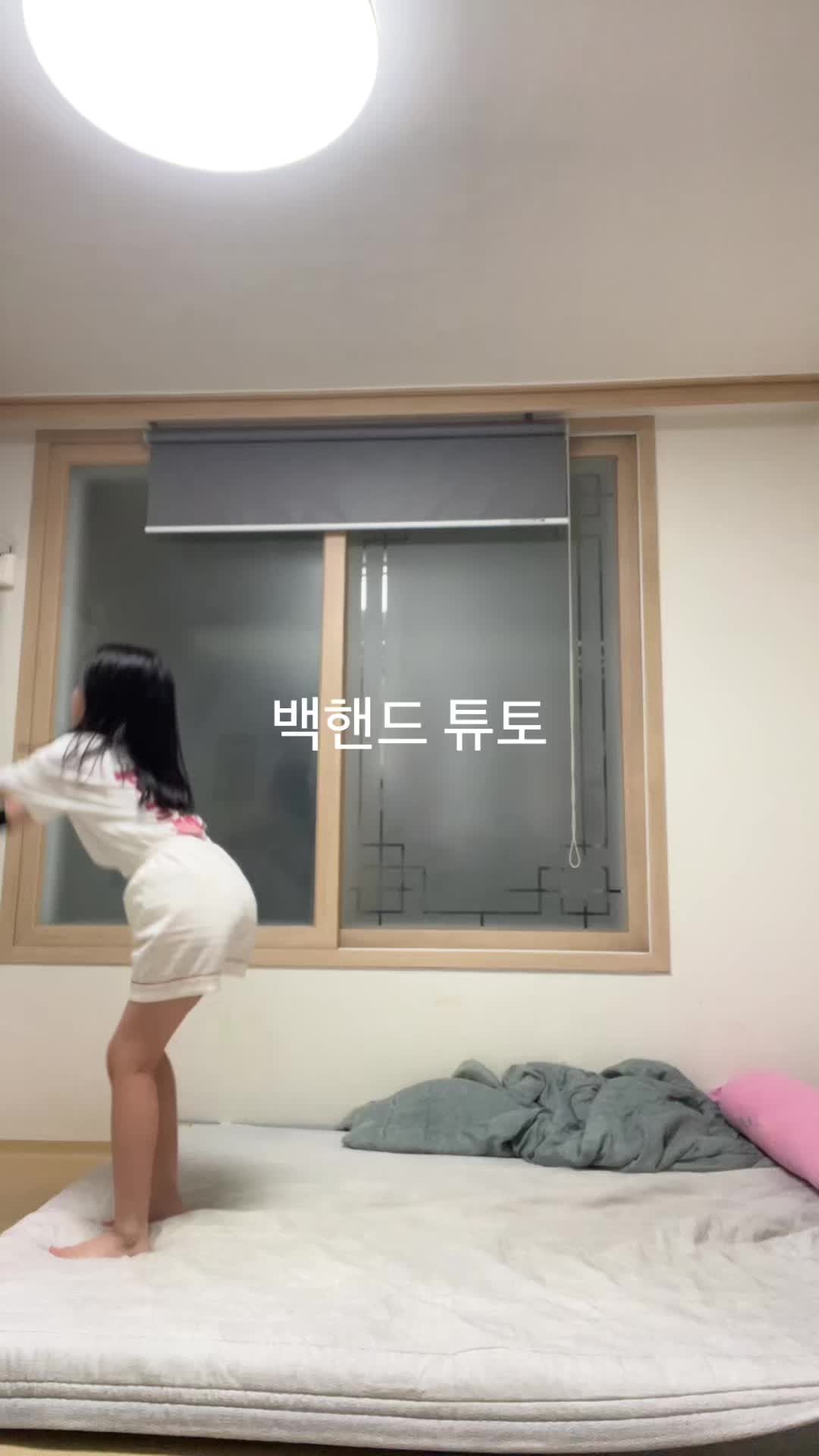 @연 바라기 딸기모찌🤸