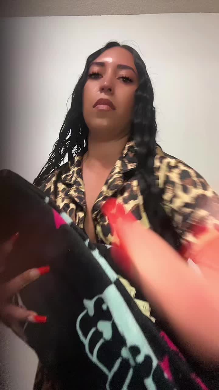 @Bonita_michy