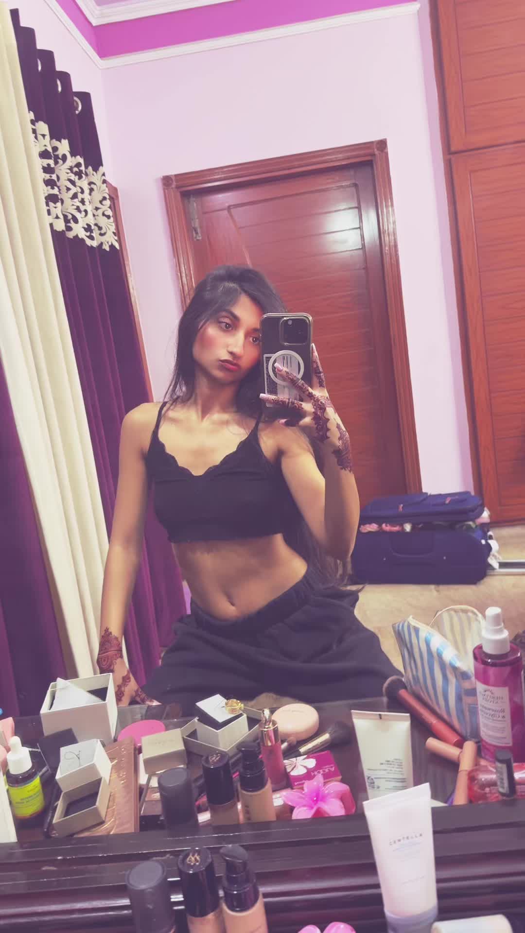@Notanxiousxoxo