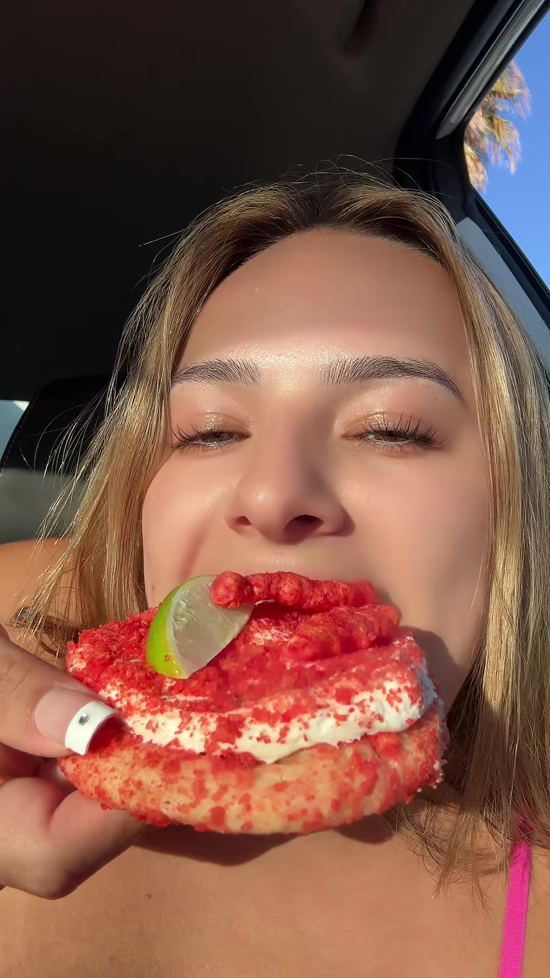 @Lala
