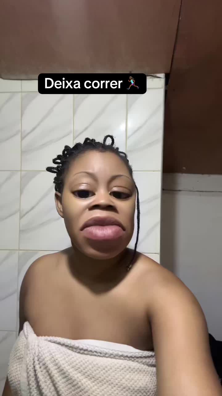 @Phátima Txopela🇲🇿