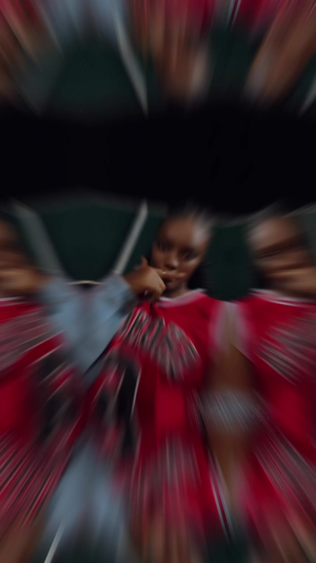 @꧁༺𝓖𝓾𝓻𝓵_𝓥𝓮𝓮𝓱༻꧂