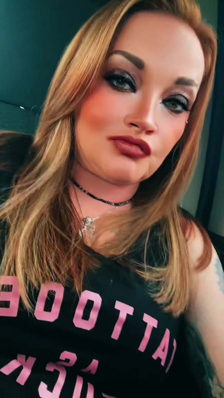 @😍FiEsTy ReD HeAd🔥
