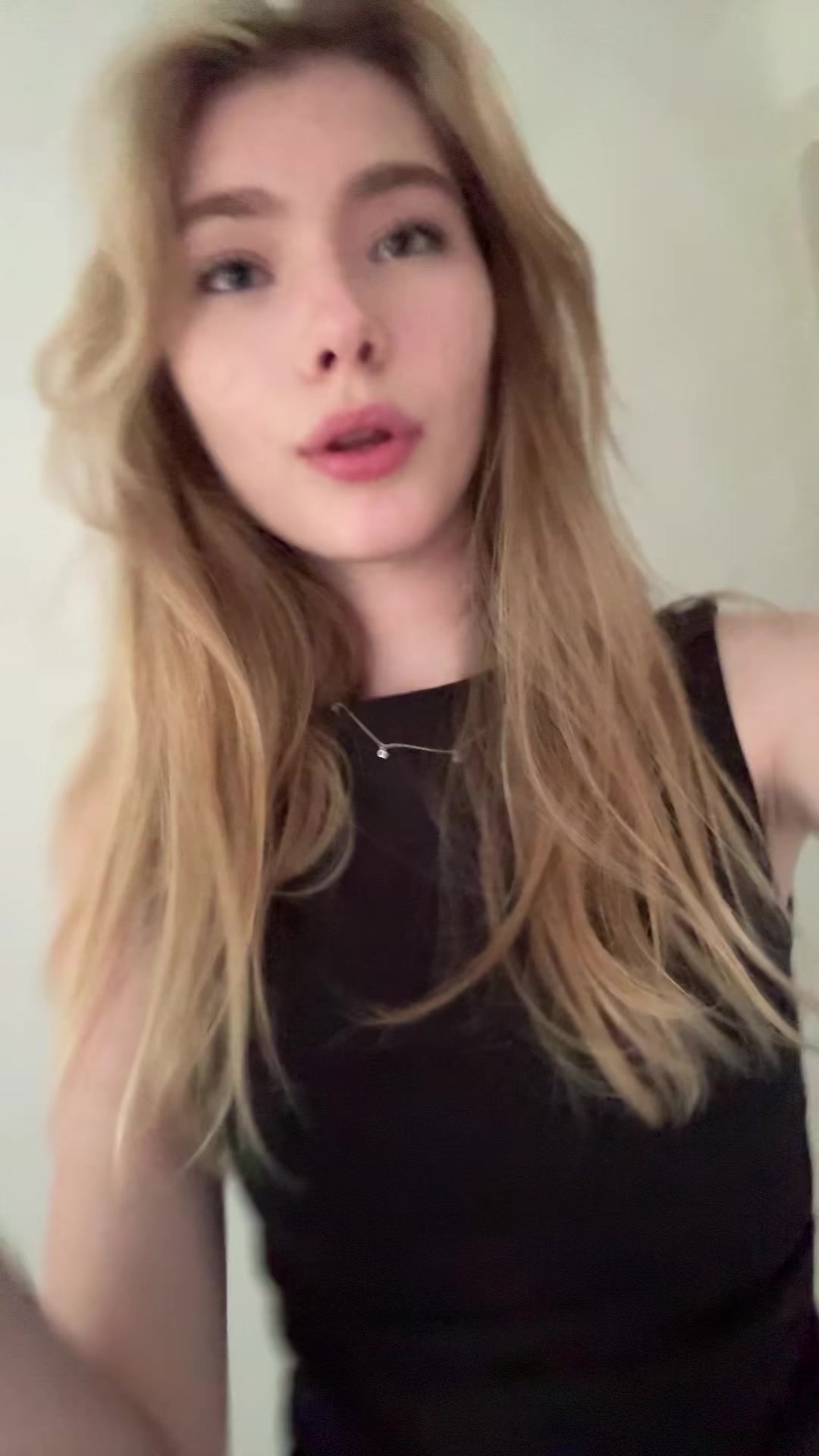 @🦢