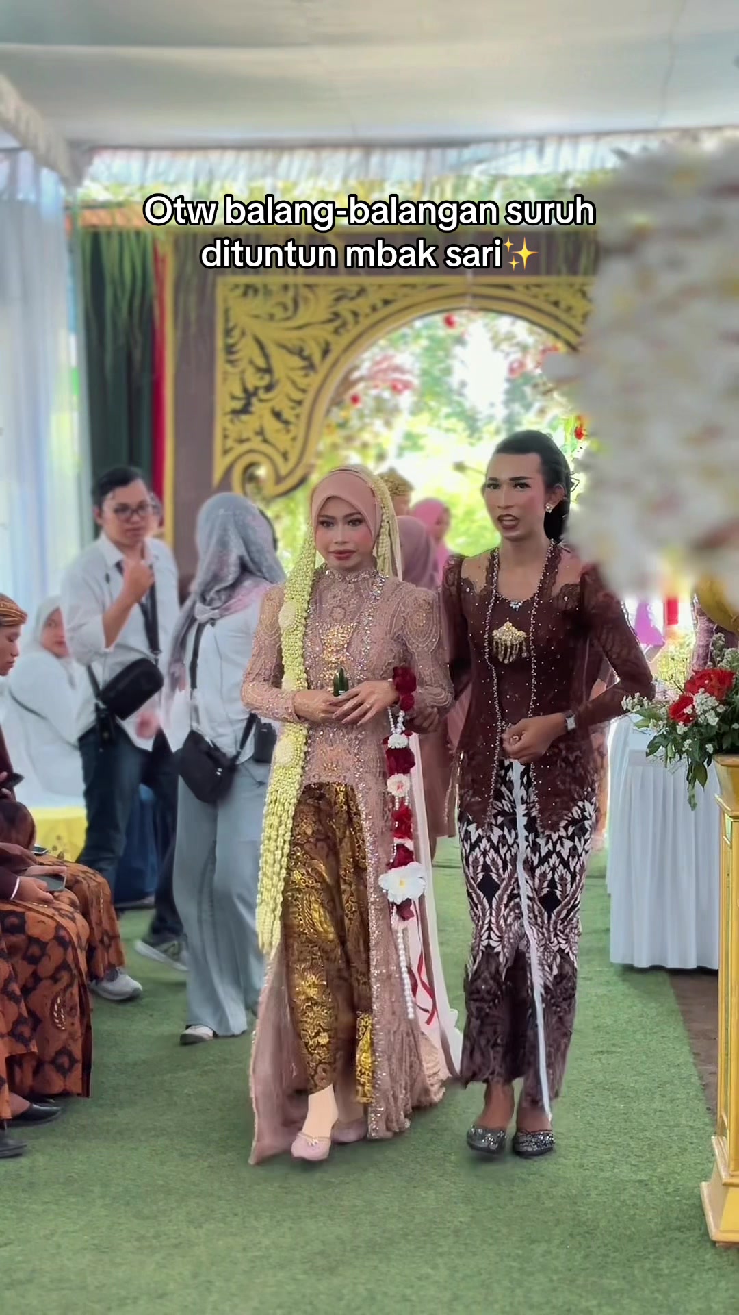 @Mbak Sari || Cucuk Lampah