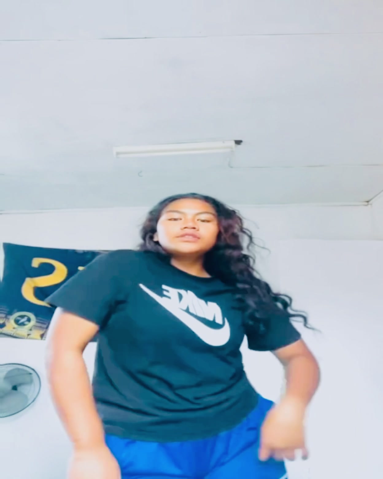 @Priiprii.