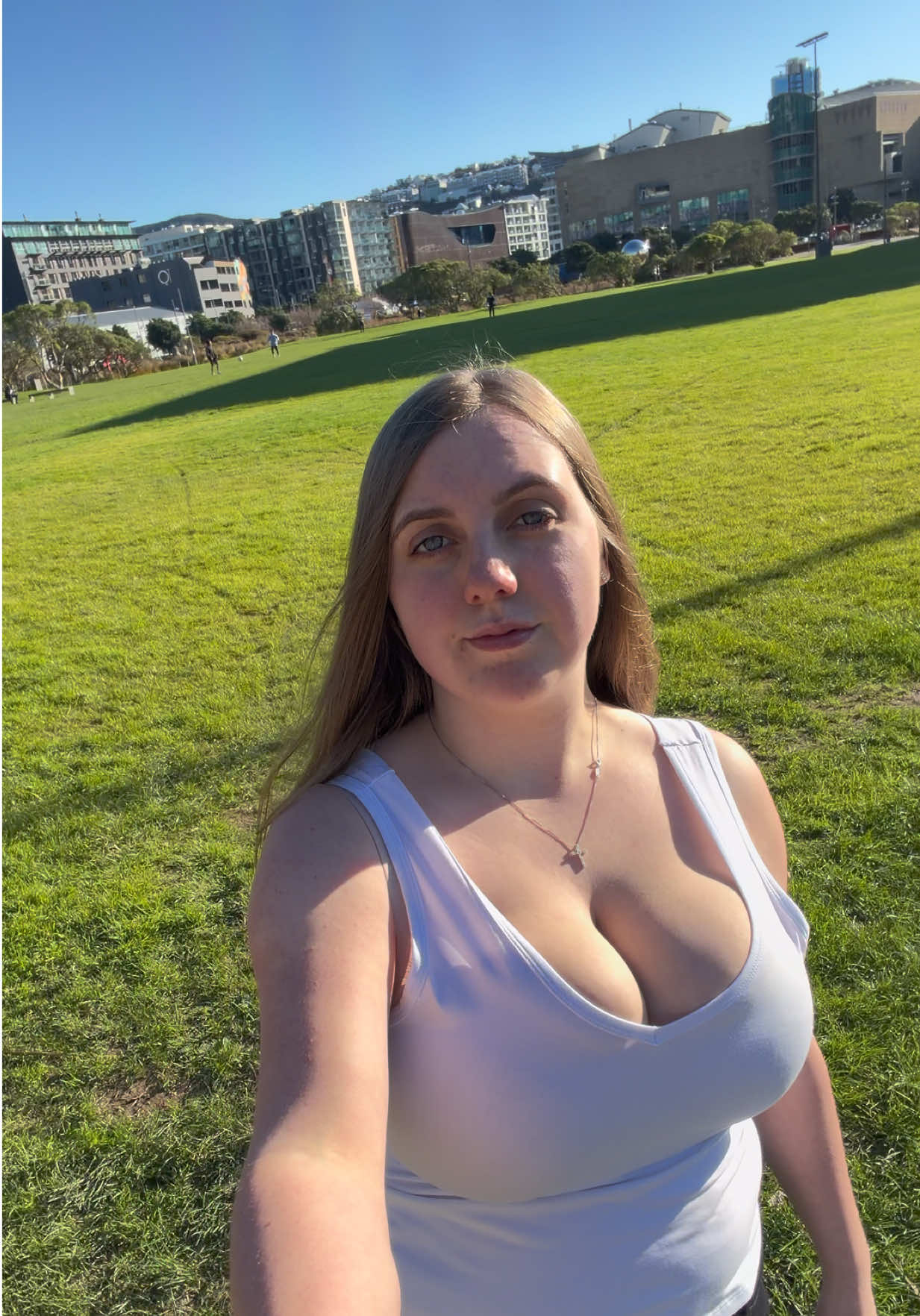 @kiwimilkmaiden