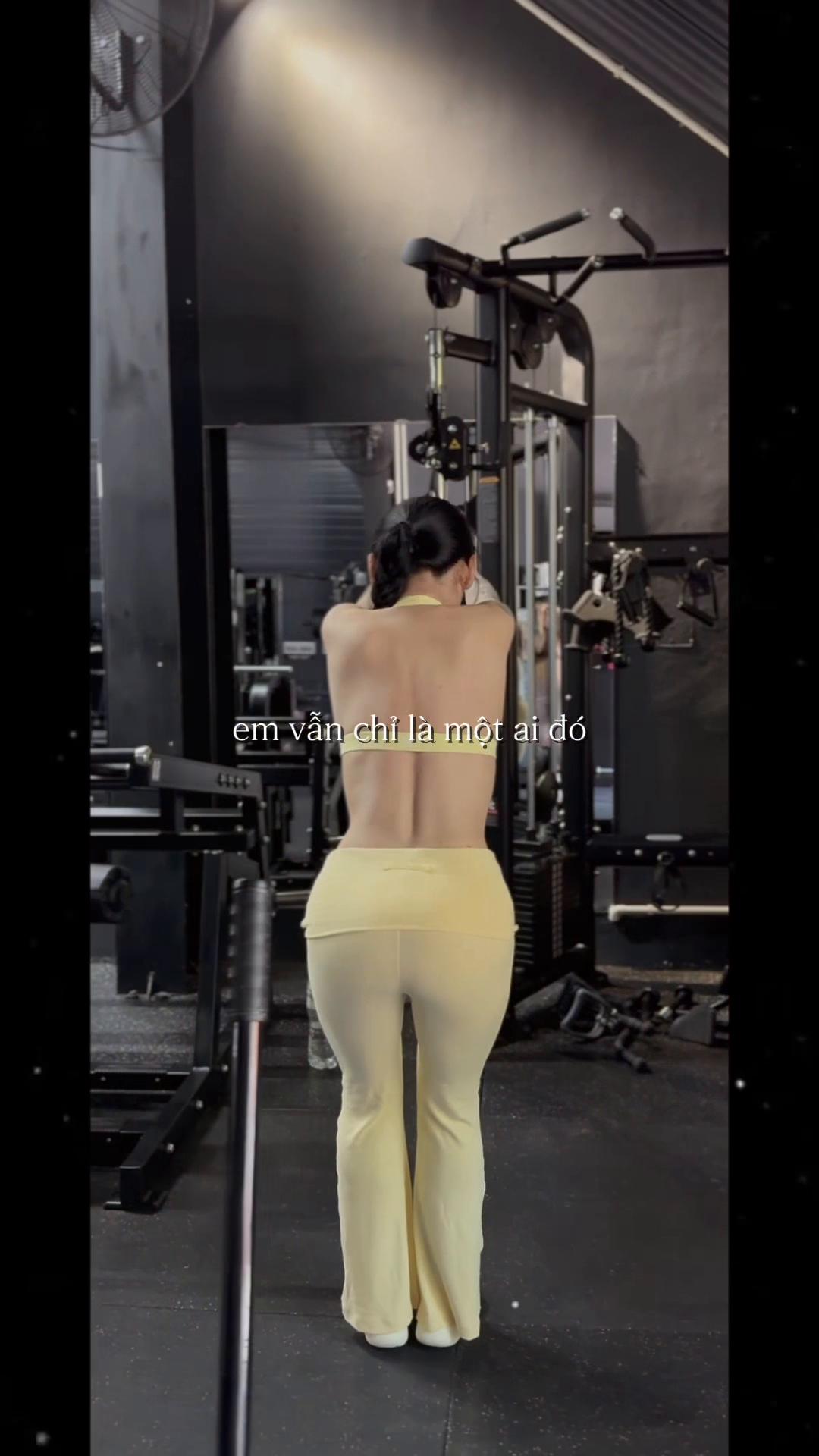 @CatBootyfunny85🍑🇻🇳