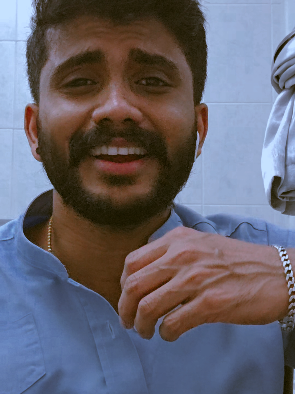 @Vinu.chennara