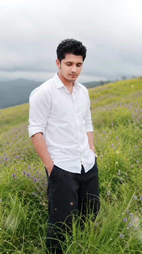 @{রাজ্যহীন~রাজকুমার}