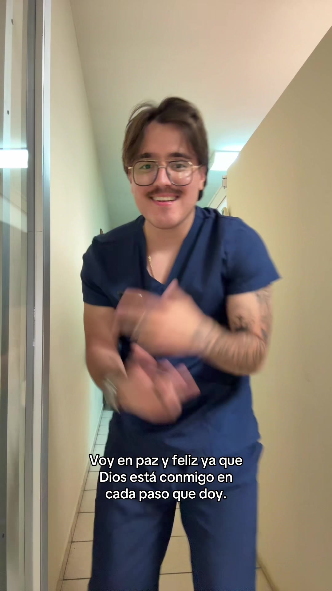 @Esquer
