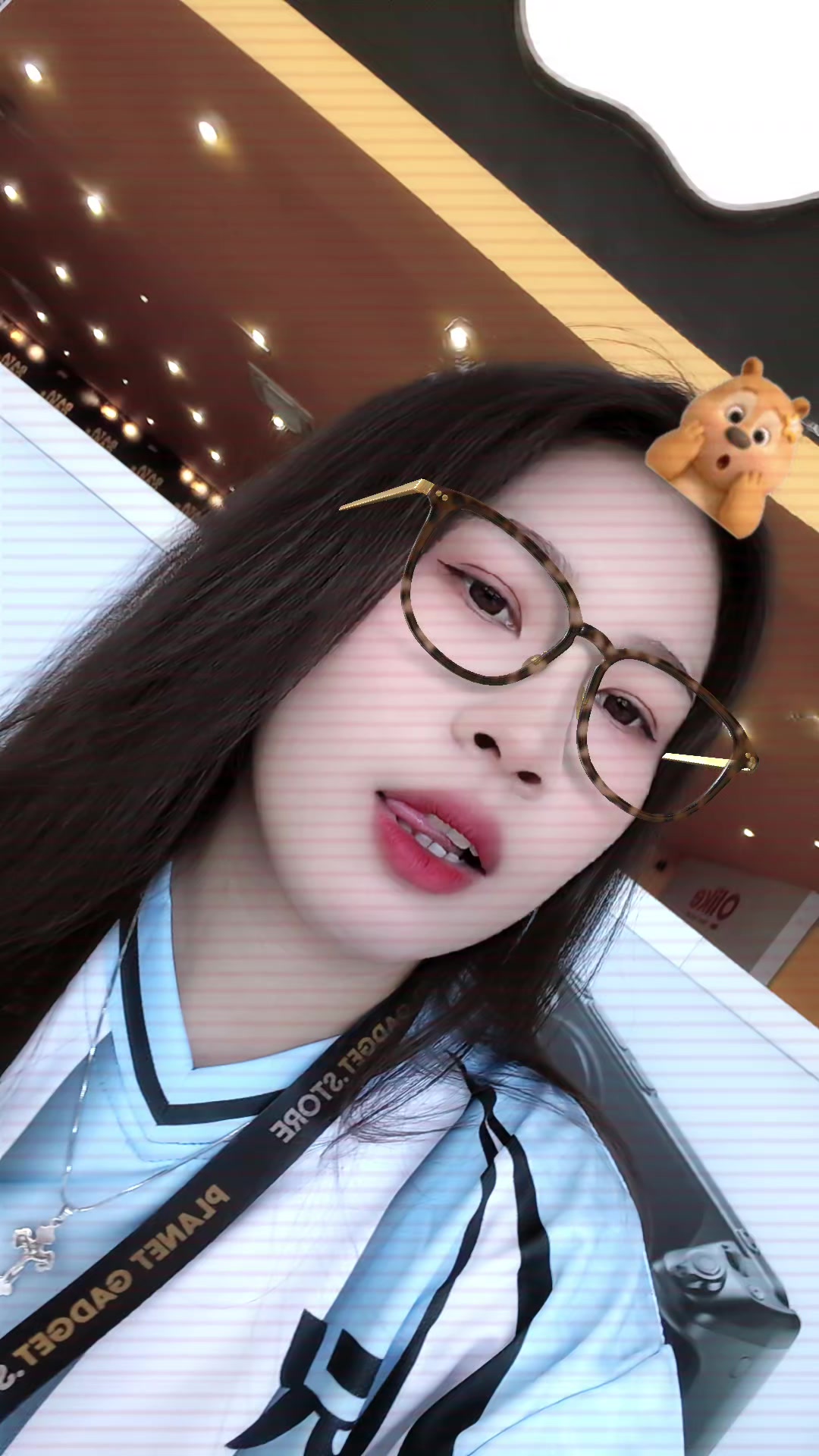 @Jeenayy