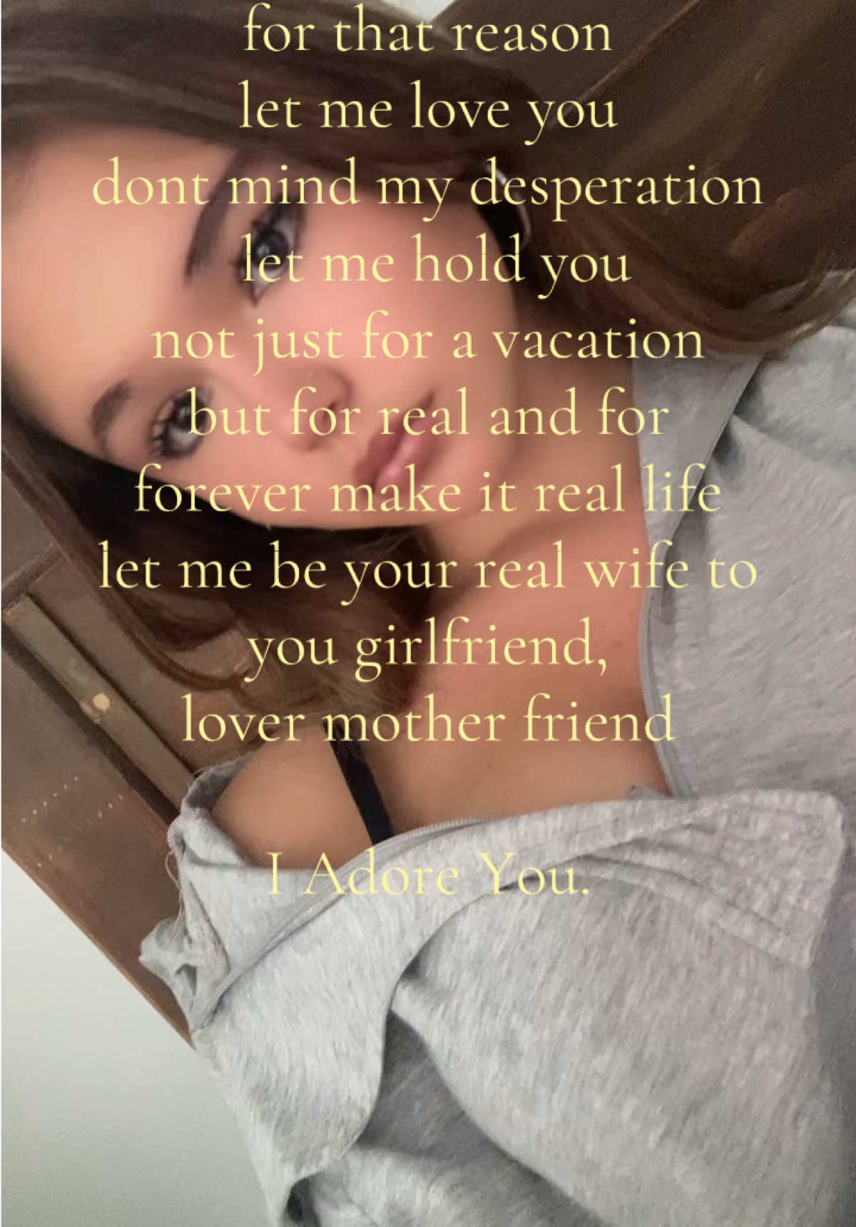 @𝒁𝒐𝒆 𝑴𝒂𝒍𝒂𝒏