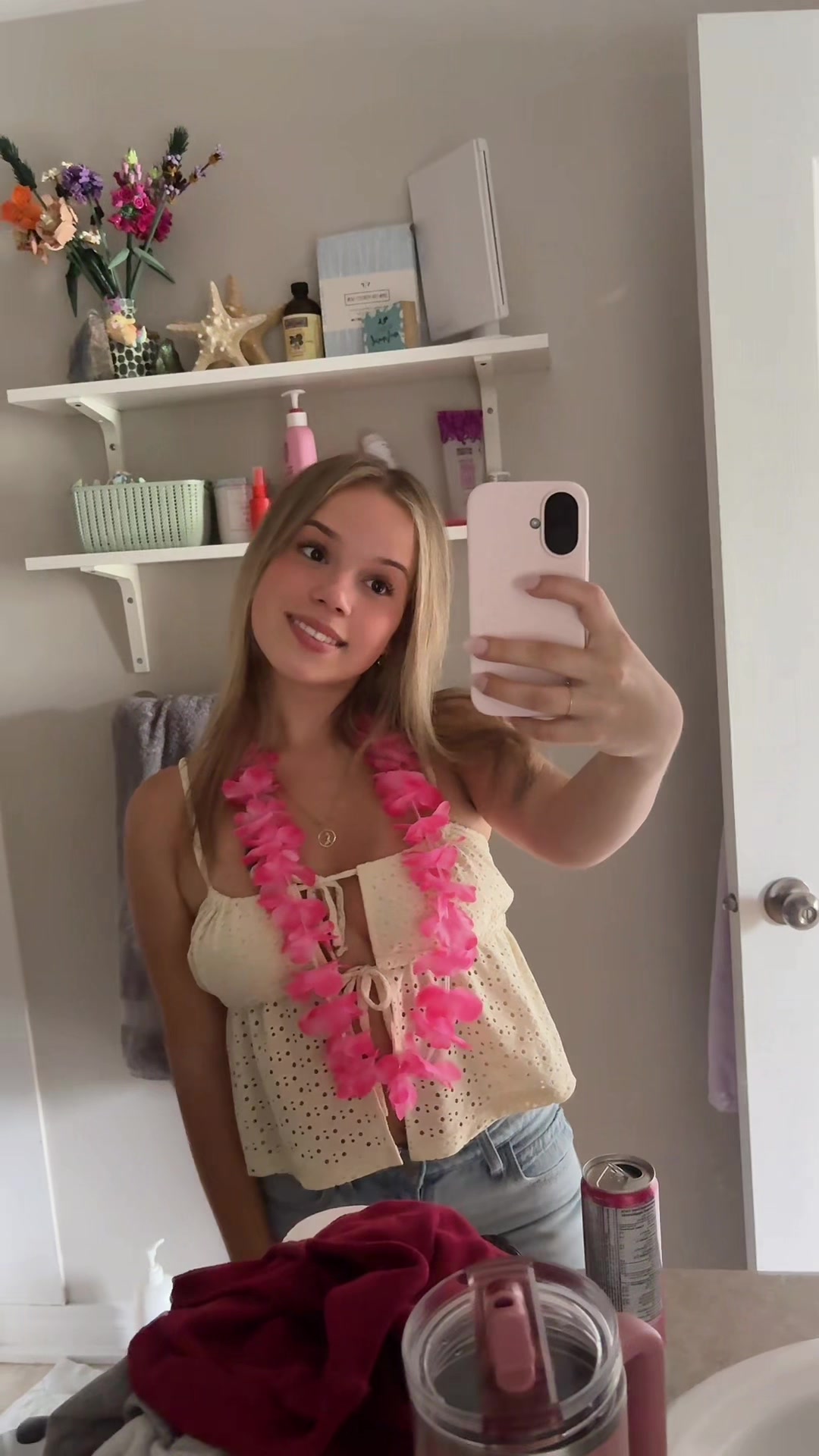 @emily-bella