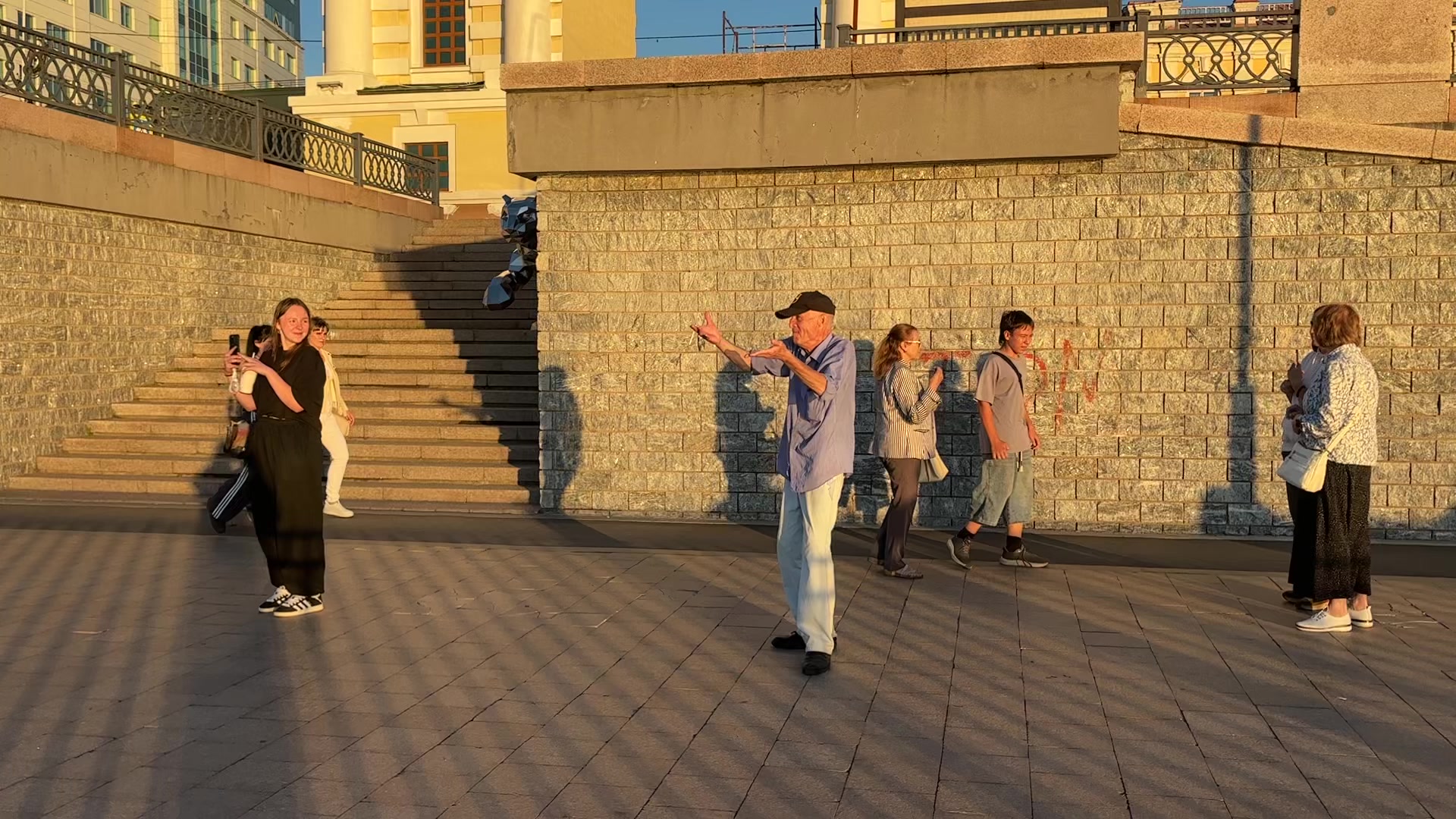 @Варюсик в трусиках