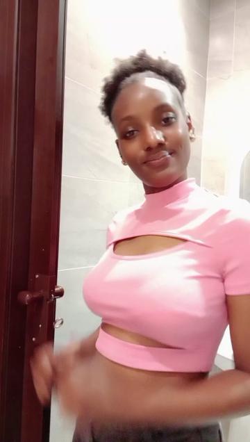 @Rose 🌹 🇰🇪