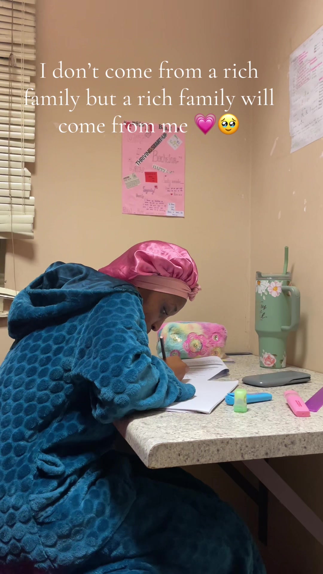 @🧚🏽♀️