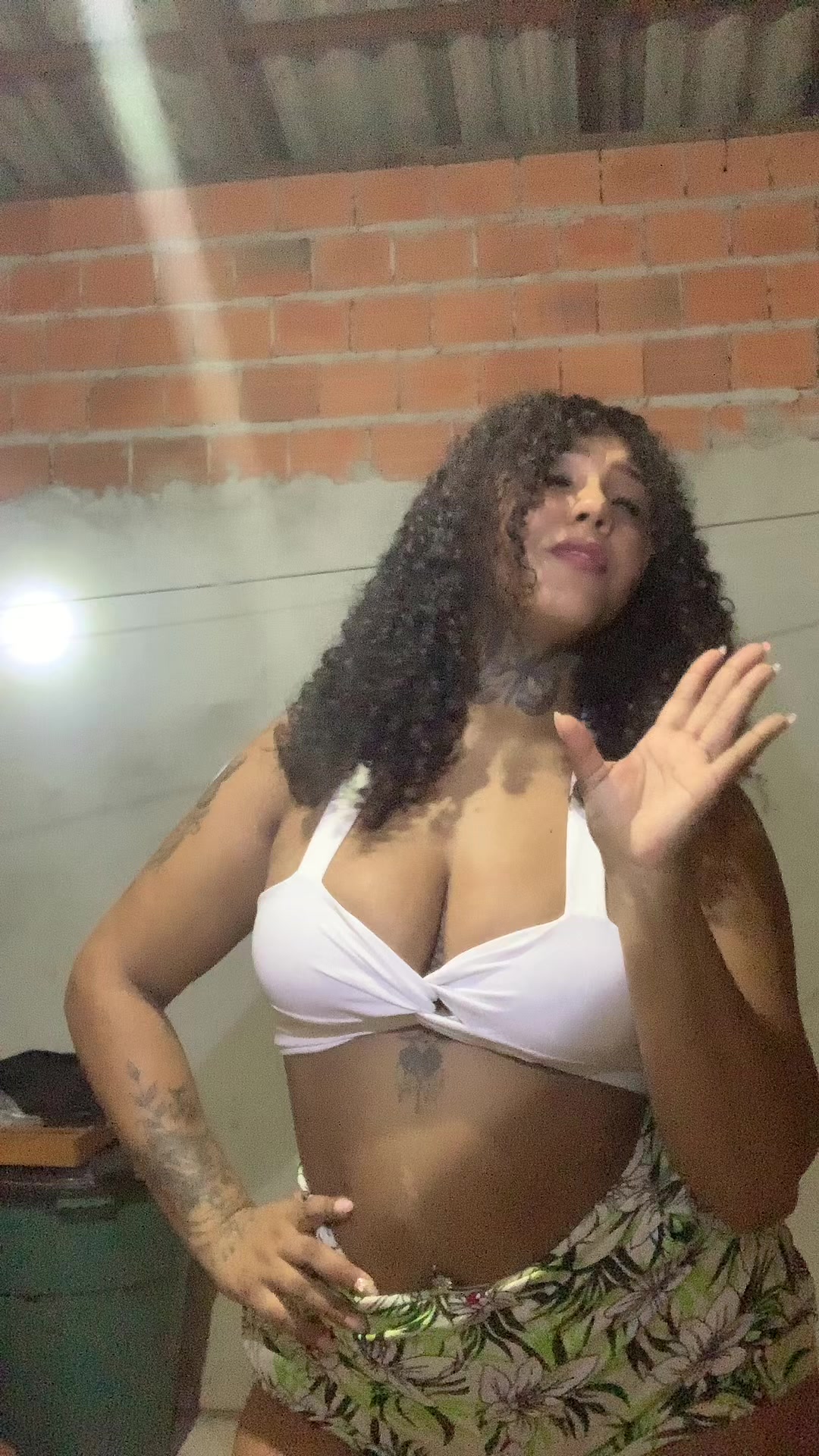 @💋