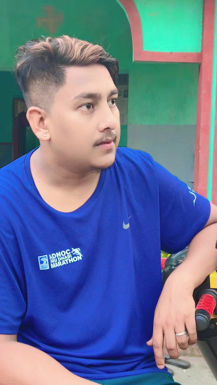 @👑the_꧁༺स𝓡𝓸𝓼𝓮༻꧂