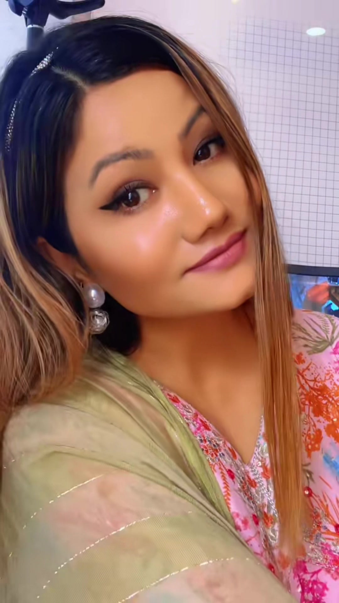 @Ganga Lama