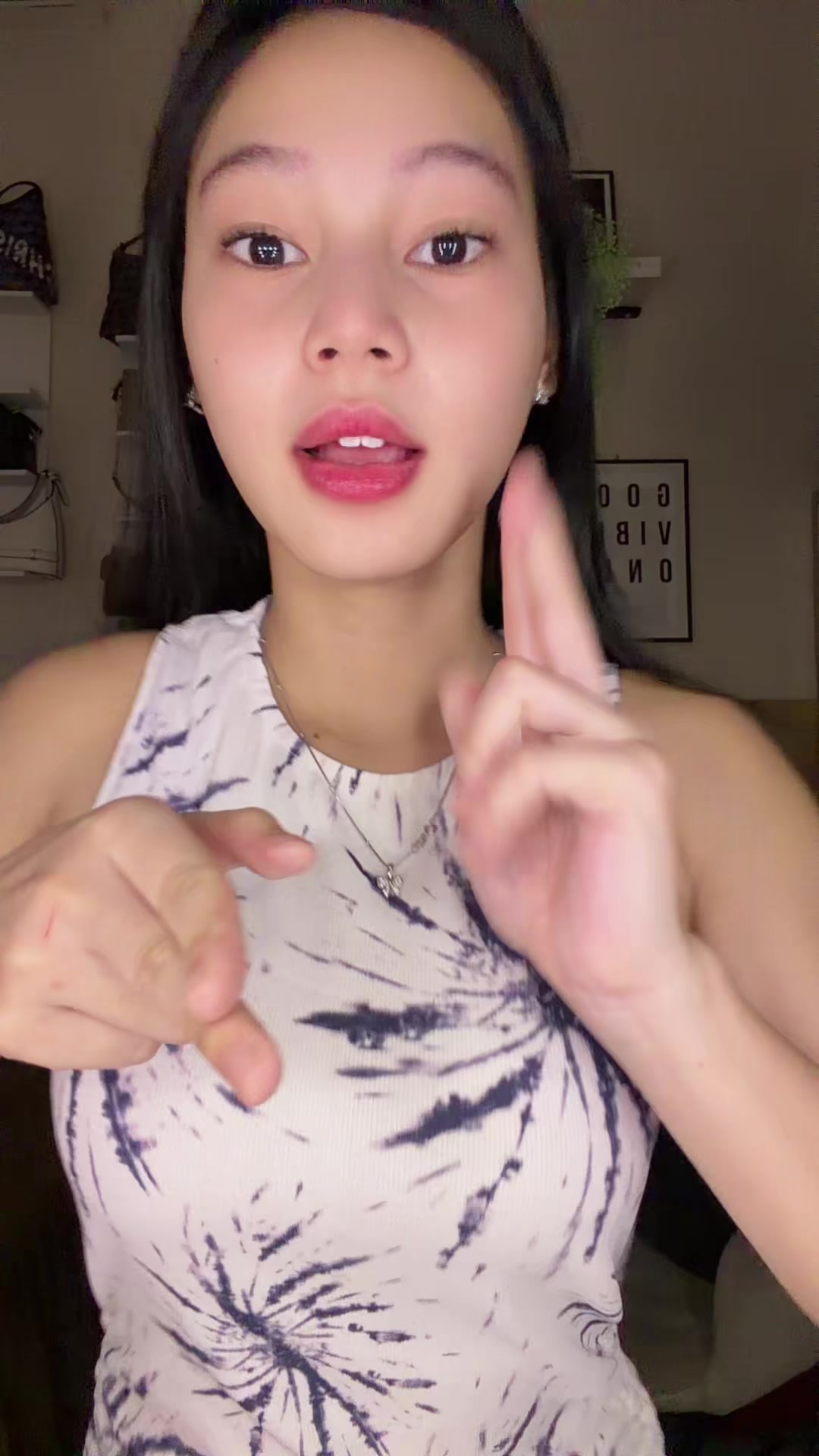 @queena_gadis