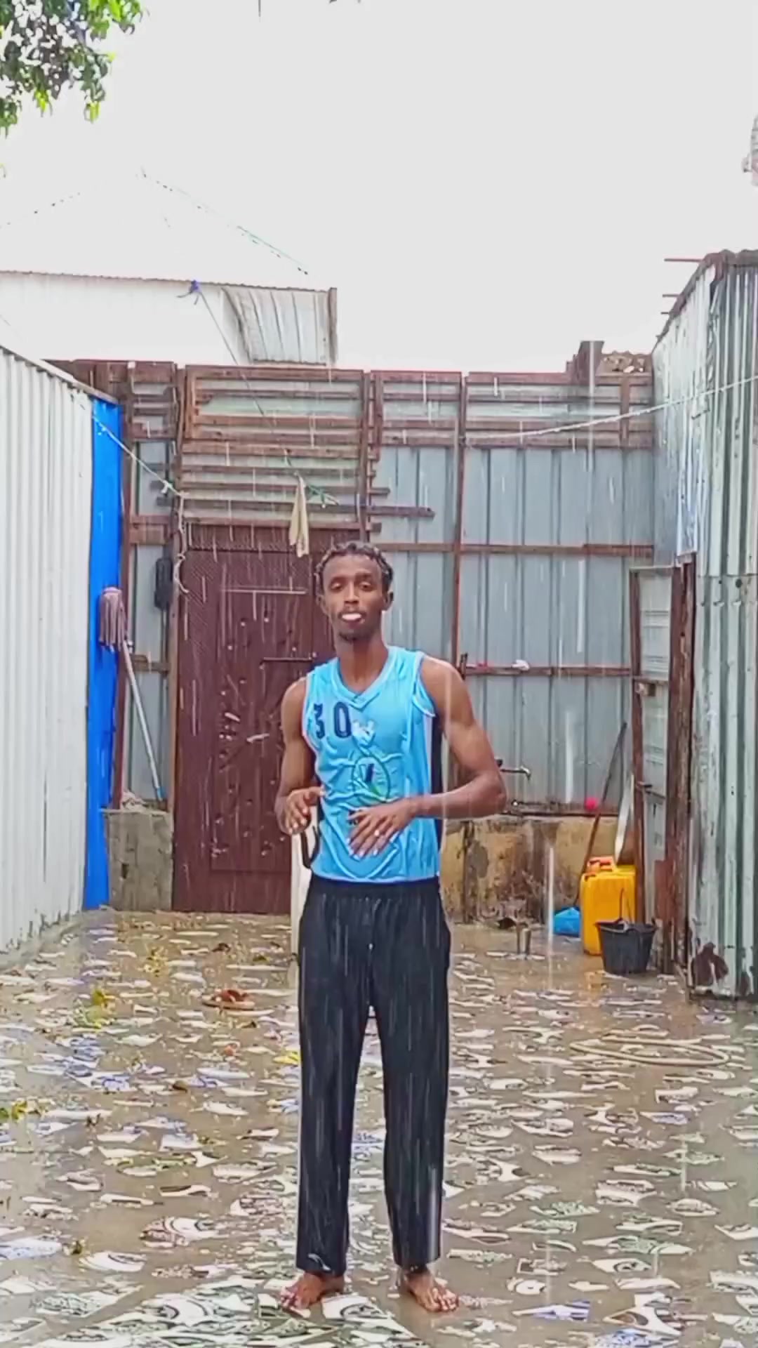 @𝕐𝔸ℍ𝕐𝔼📊