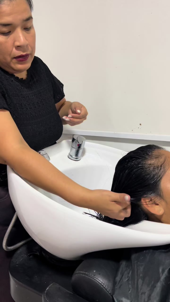 @Cinthia Alarcon Beauty Salon