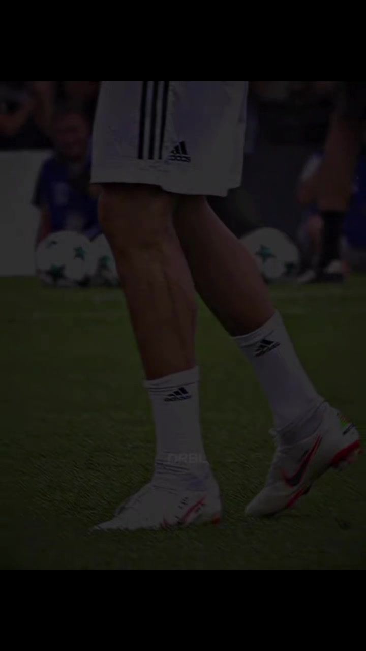 @كرستيانو عمك🤍