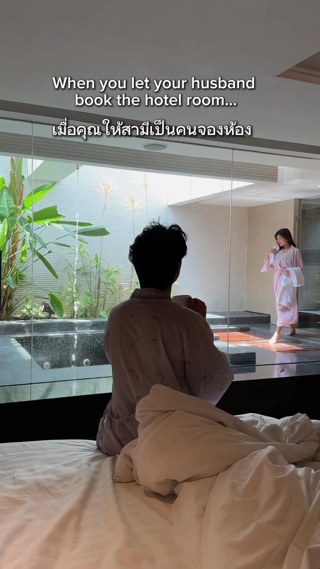 @kim.and.chris 🇹🇭🇺🇸