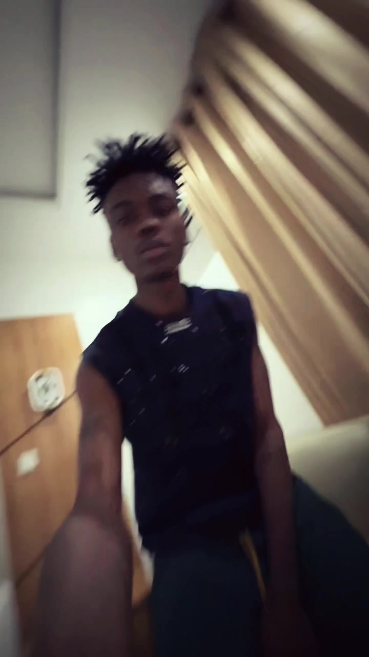 @Kelvin🕴️