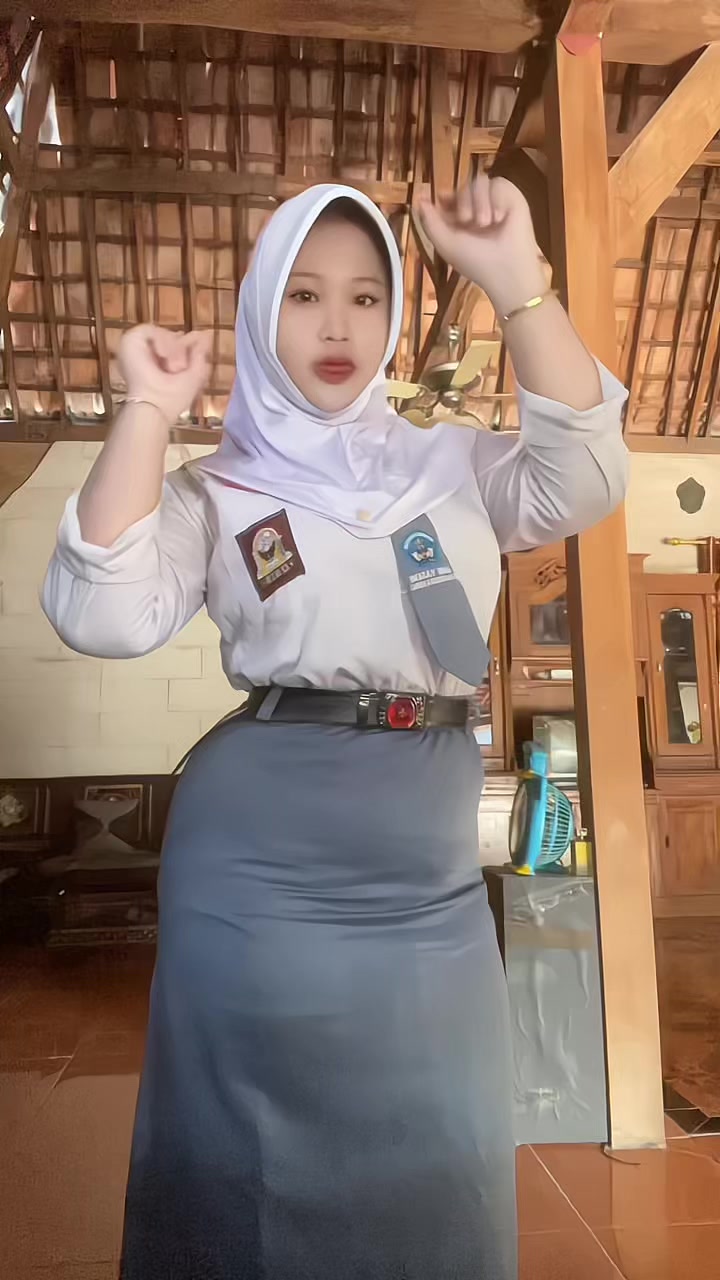 @yaa.vallen