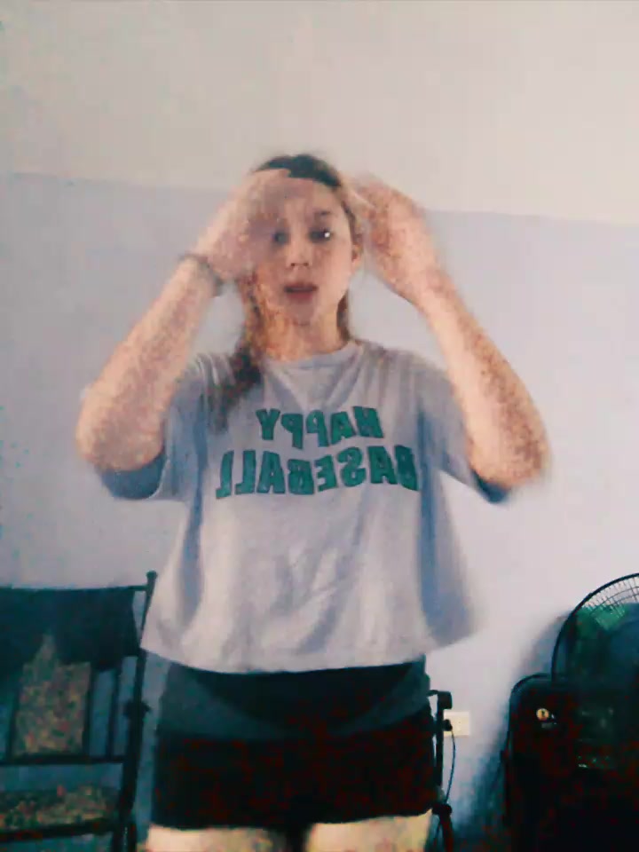 @Ane_:3