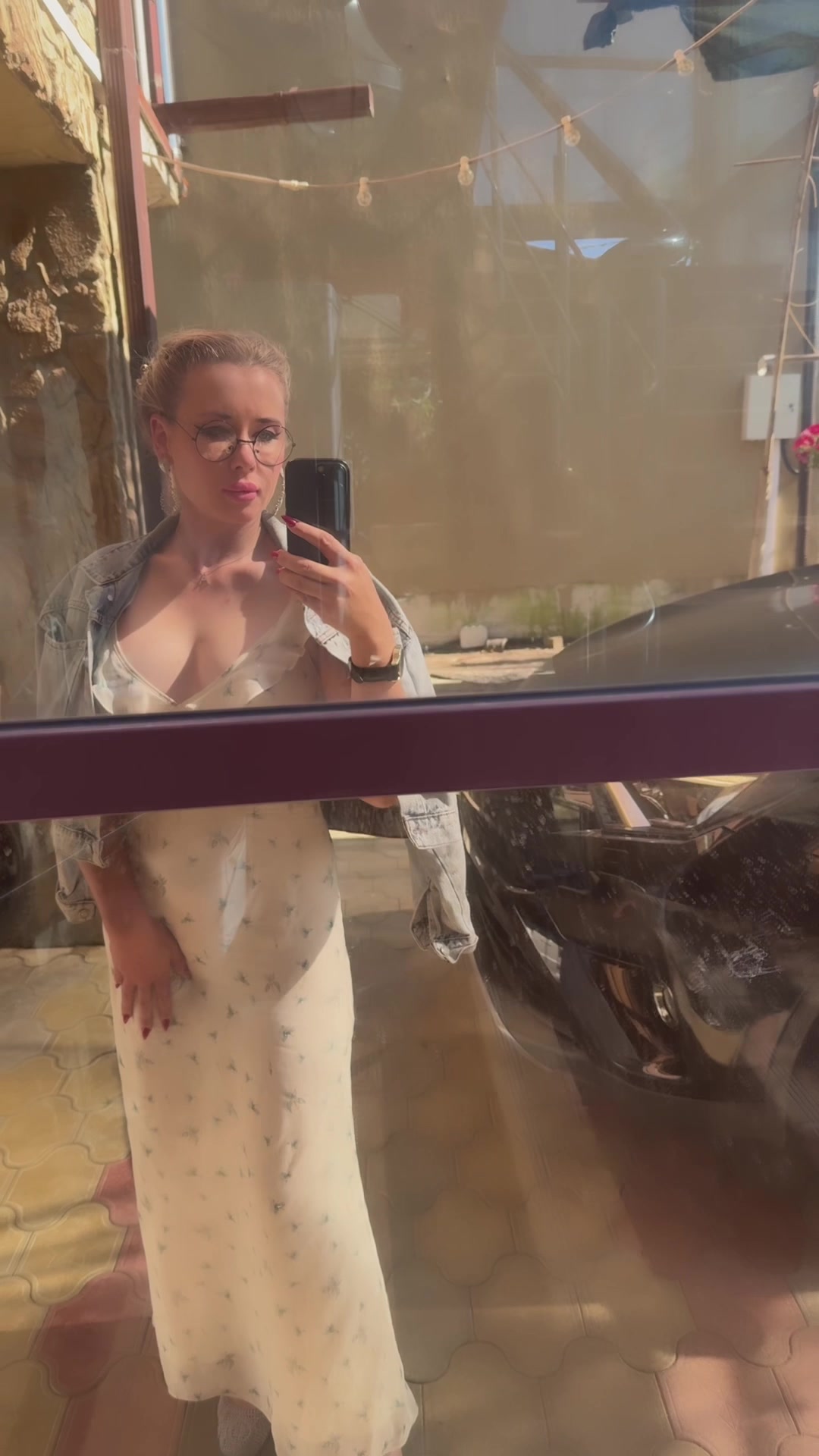 @Александра