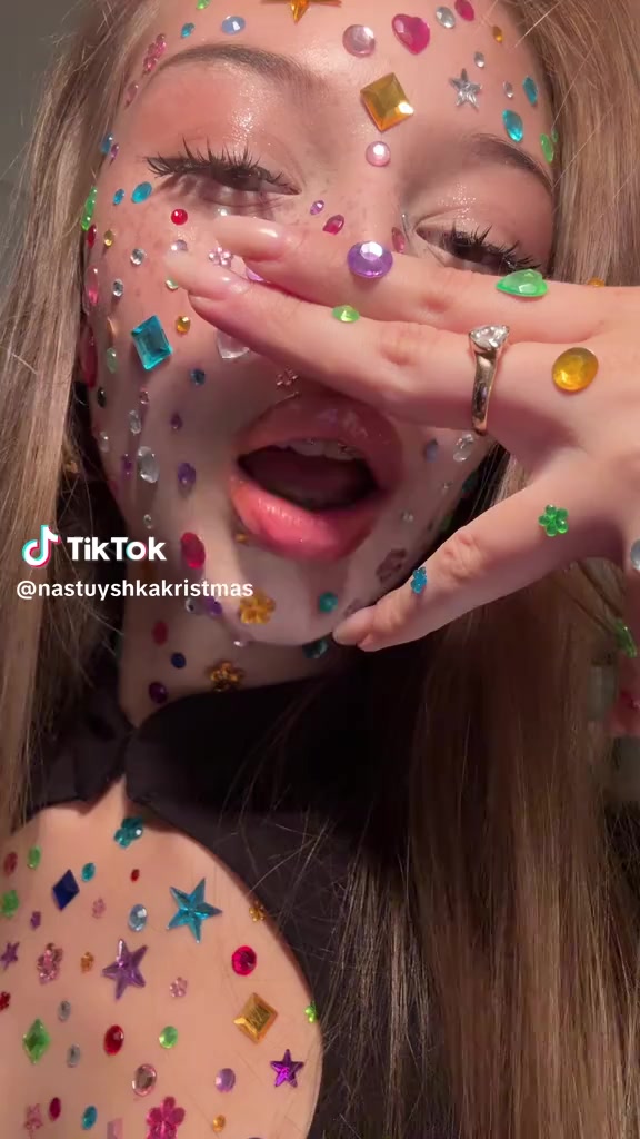 @R...