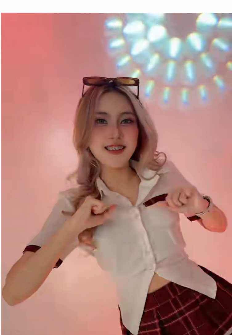 @LunaLuxa OFC
