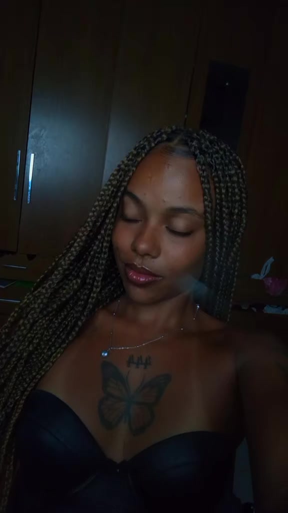 @021_PrettaRara