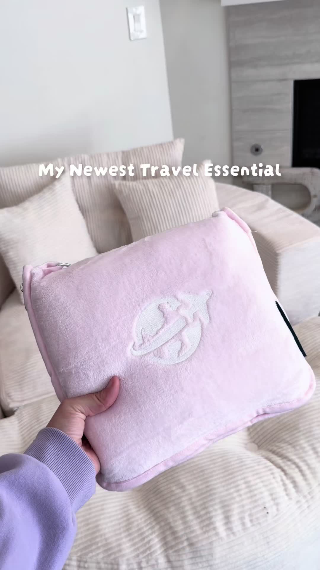 @Lindsay 🎀 | books + lifestyle
