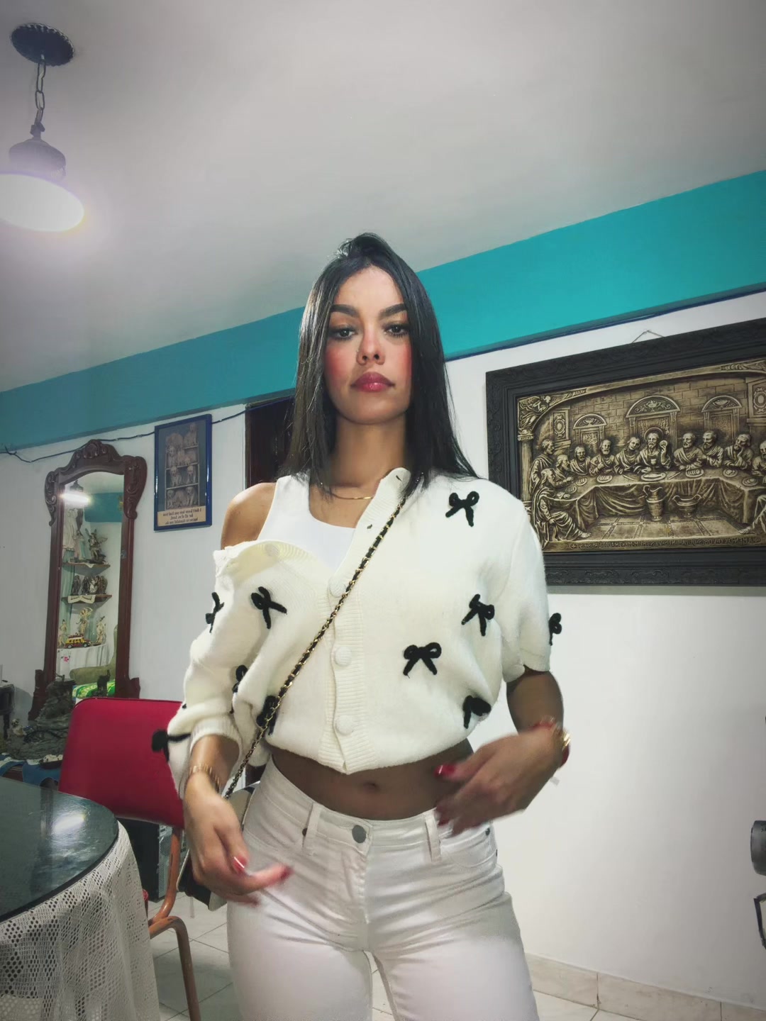 @𝐯𝐚𝐧𝐞
