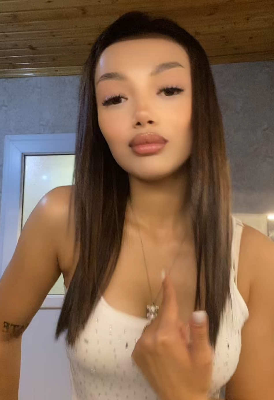 @𝐔𝐥𝐲𝐚🤍