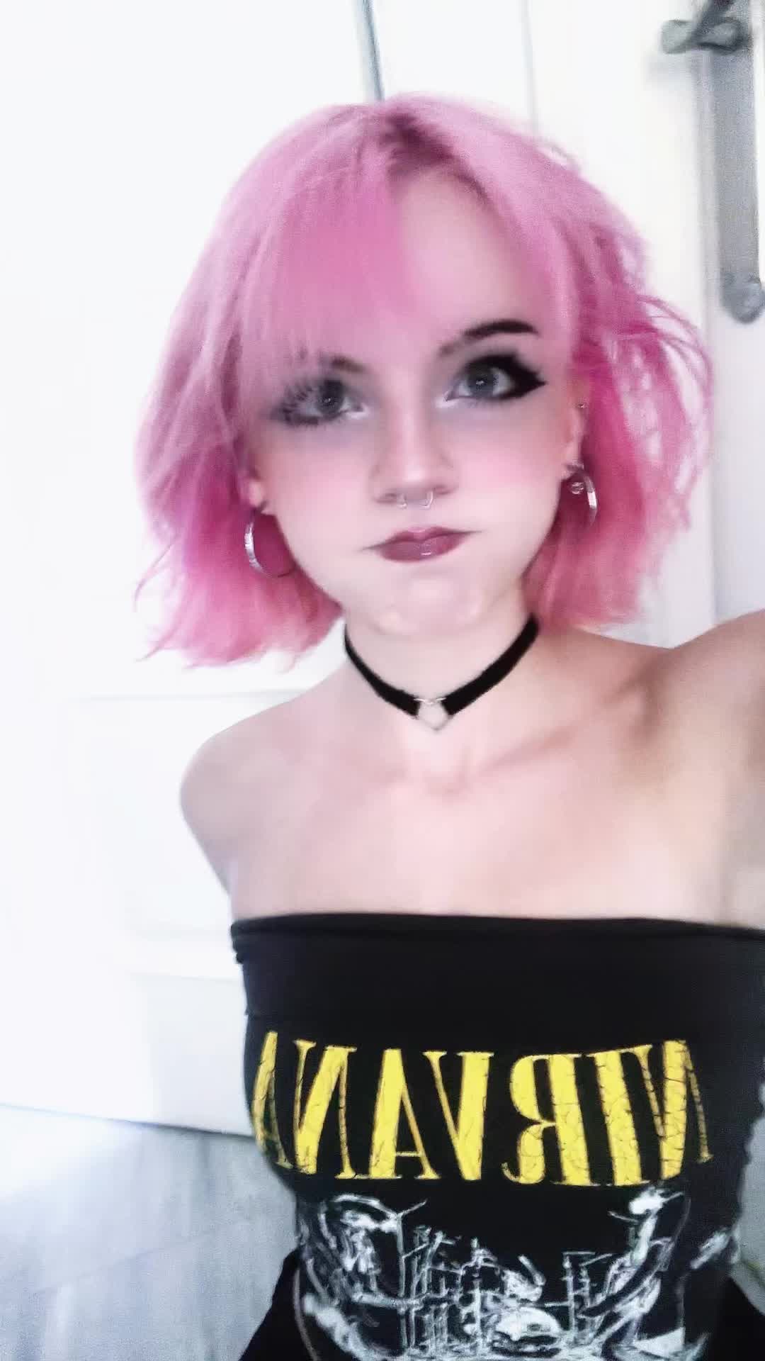@beibinana_