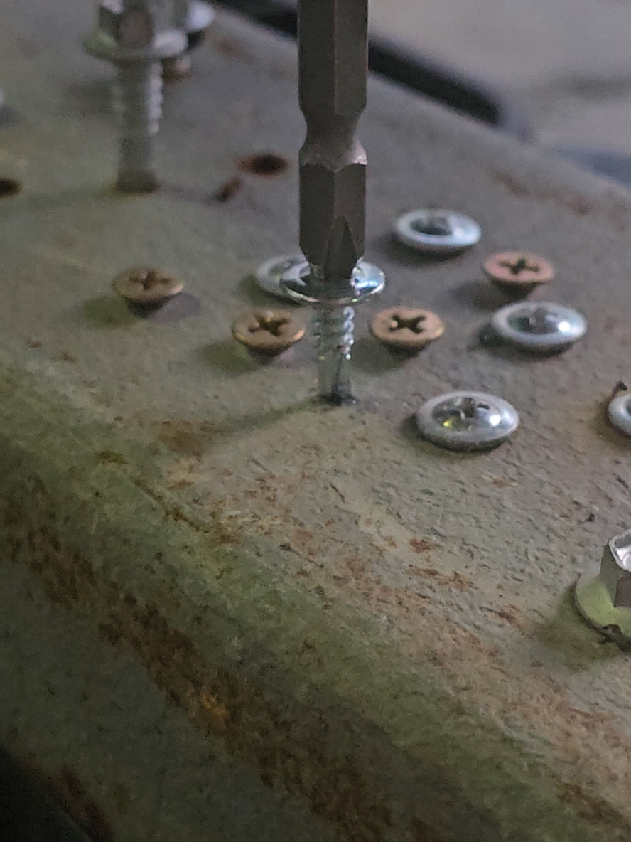 @Tipwong screws