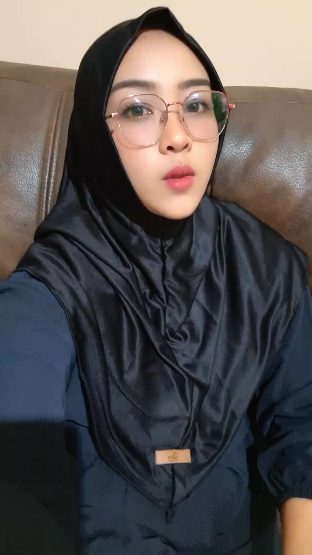 @Sofybintang