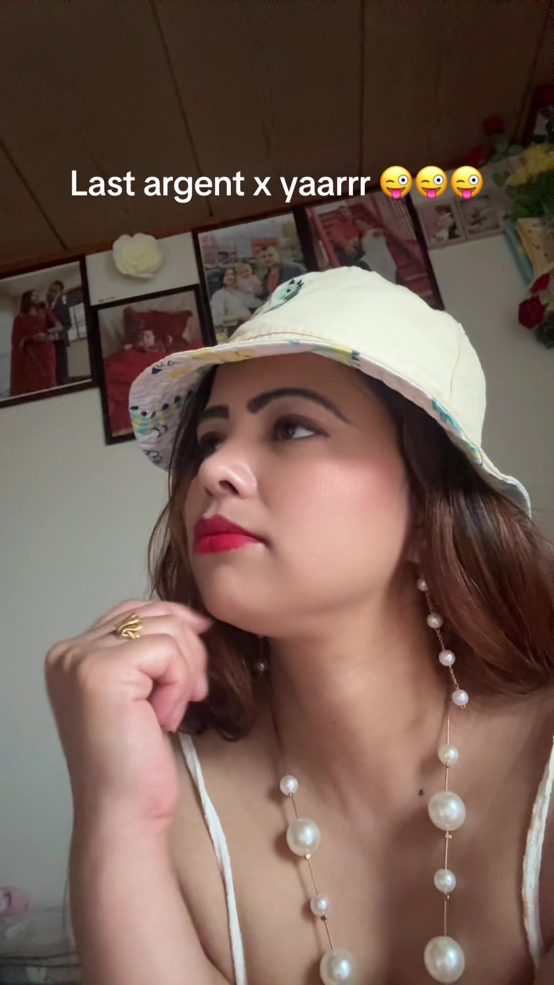 @パルティマ バスネト pratima basnet 20