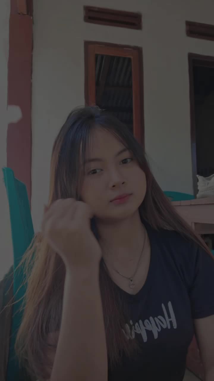 @𝐁T̸ | F L Y Y