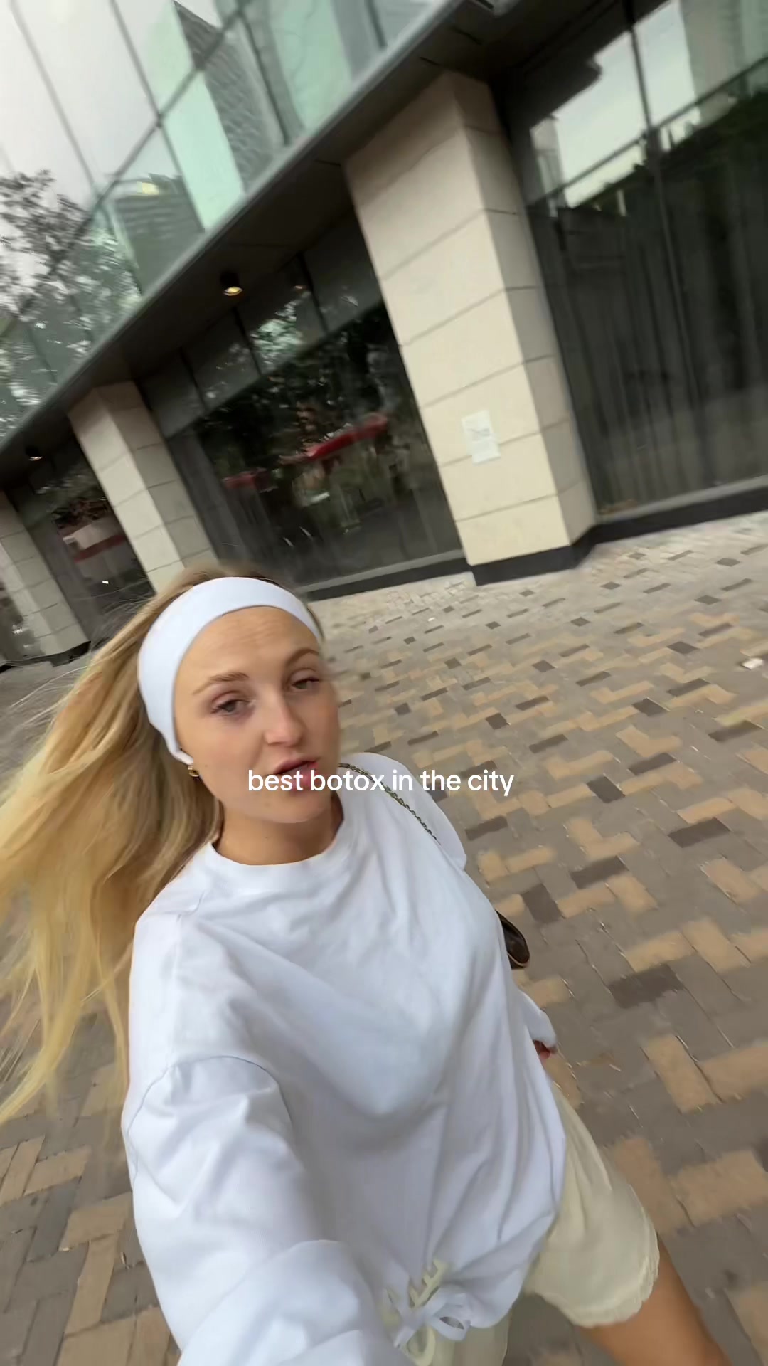 @dumbblondediary