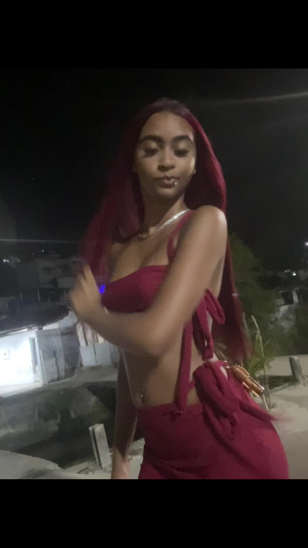 @helozinhaa