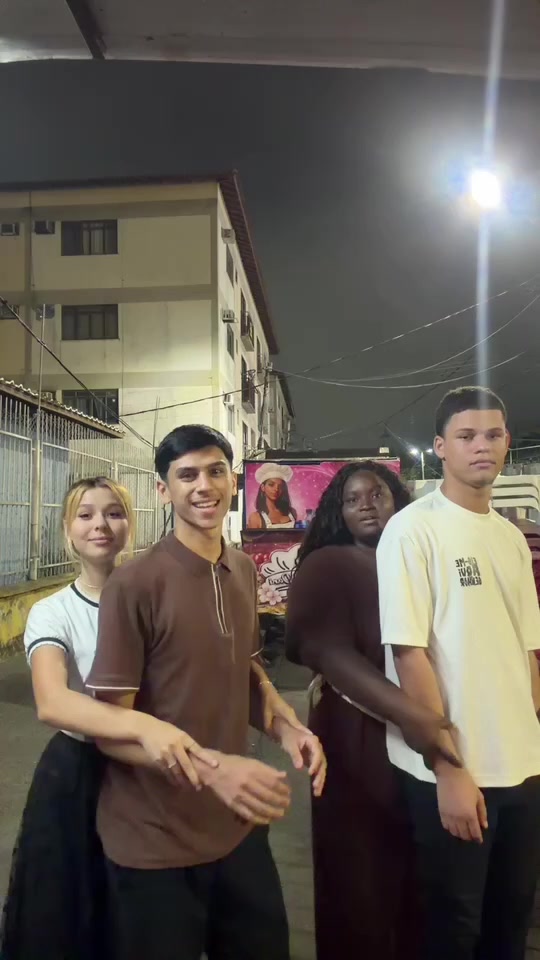 @Nicolle Kaduta Oficial