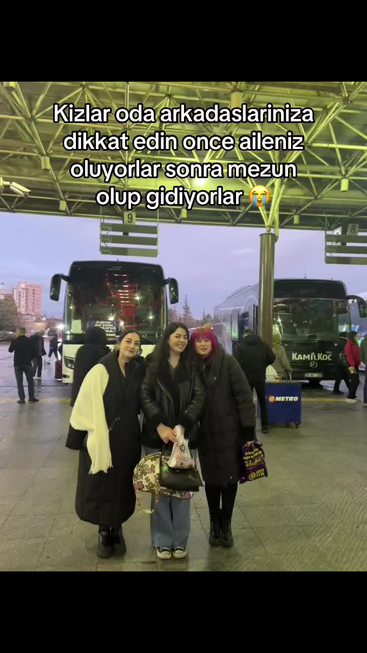 @Reynaa